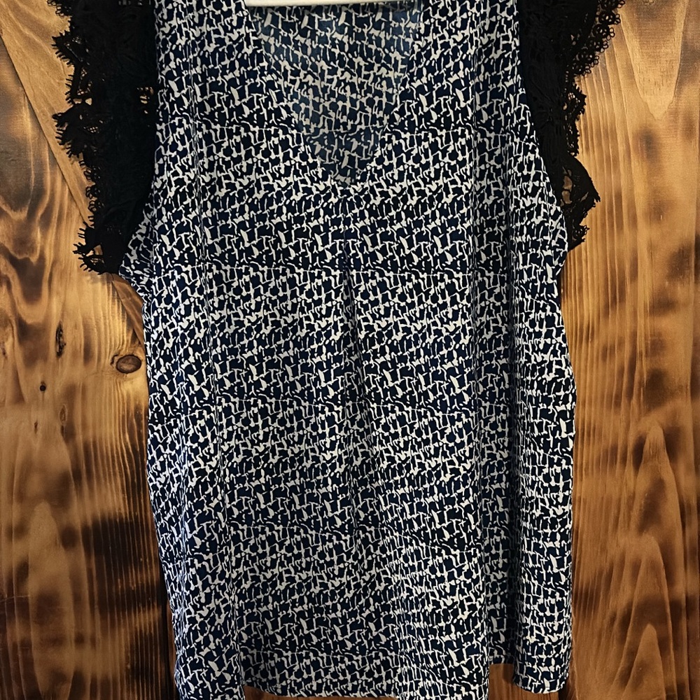 Black and White Sleeveless Top